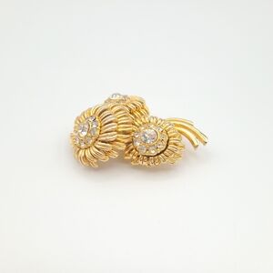 Vintage Gold Tone Rhinestone Floral Brooch Pin Statement Retro Costume Jewelry